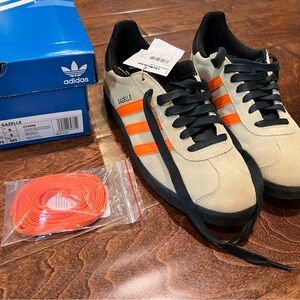 Adidas gazelle beige orange